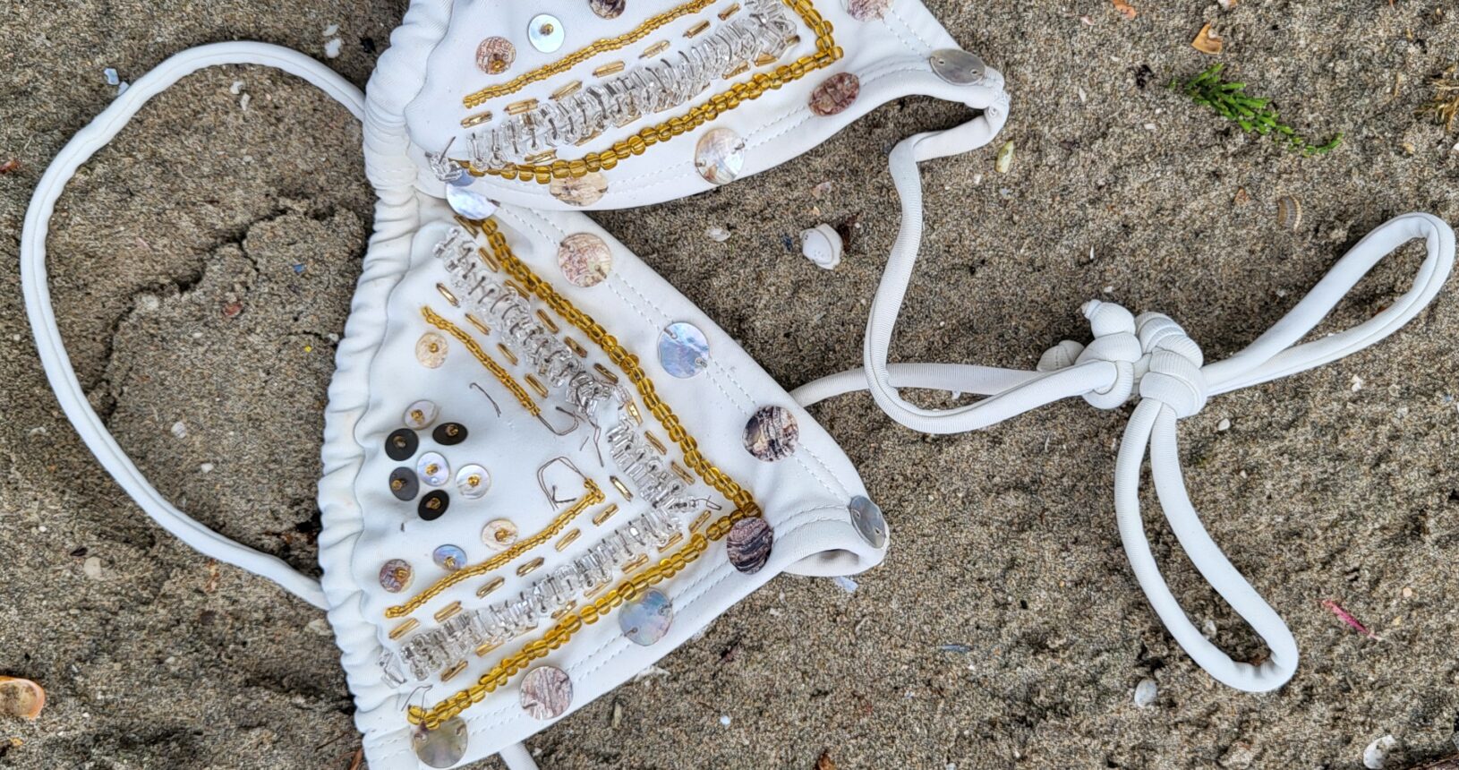 Upcycling materiaal-kapotte bikini